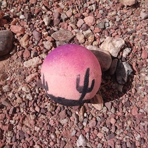 Chupacabra Cryptid Bath bomb (8 oz. - 2.75 Inch) w/ shea butter, biodegradable glitter - Scent: Green Cactus, sand musk, pear, cactus lily