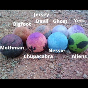 Cryptid Bath Bomb Care Package - Set of 8 (8 oz. each)- Alien, Mothman, Bigfoot, Chupacabra, Nessie, Yeti, Ghost, Jersey Devil
