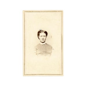 She wore Blue Flowers in her Hair ~ CDV ~ 1860s 1870s Young Woman ~ Vignette Carte de Visite ~ Antique Photo