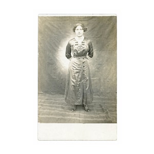 Only the Lonely ~ RPPC ~ Lovely Young Woman with Arms Behind her Back ~ Real Photo Postcard ~  Old Photo ~ Antique Photo S1