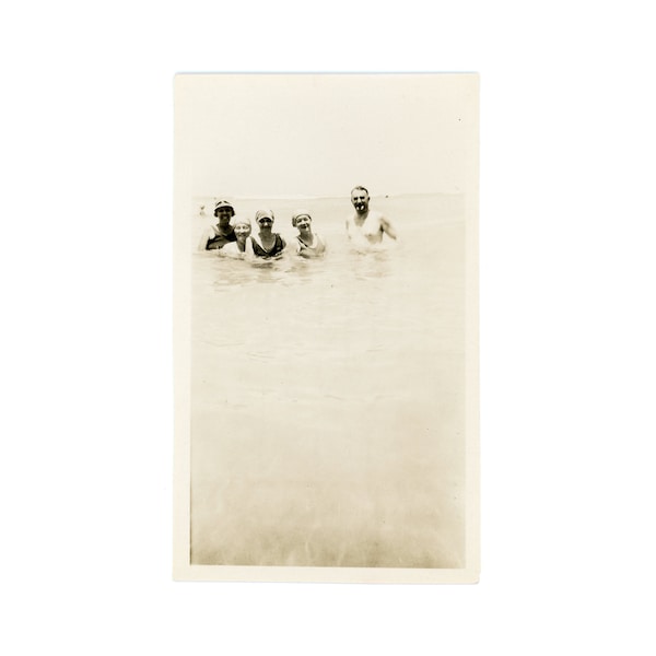 Waikiki Honolulu ~ 1920s Vintage Snapshot ~ Group of Swimmers Bobbing in the Water ~ Identified Location Vintage Photo ~ writing on back GR4