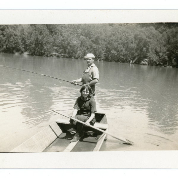 Birmingham Alabama ~ Vintage Snapshot ~ Couple out in the Boat Fishing ~ Vintage Photo C17