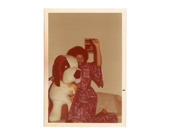 Los Angeles Fair Prize ~ Vintage Snapshot ~ Happy Black Woman with Stuffed Animal Dog ~ 1970s Vintage Photo S54
