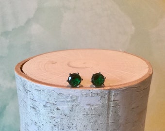 Emerald Stud Silver Earrings, Green Gemstone Earring, May Birthstone Jewelry, Birthday Gift