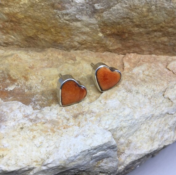 Orange Spiny Oyster Earrings, Heart Orange Shell Earrings, Navajo Earrings, Native American Earrings, Navajo Jewelry