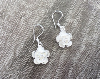 Flower Earrings, Flower Dangle Earrings,Sterling Silver Earrings, Silver Flower Earrings, Birthday Gift For Her