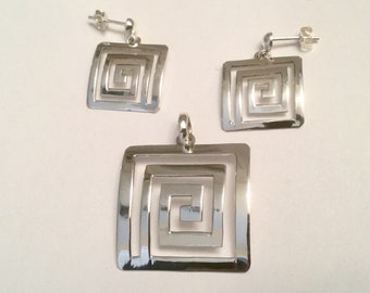 Silver Spiral Jewelry Set, Square Spiral Silver Earrings and Pendant, Simple Silver Jewelry Set