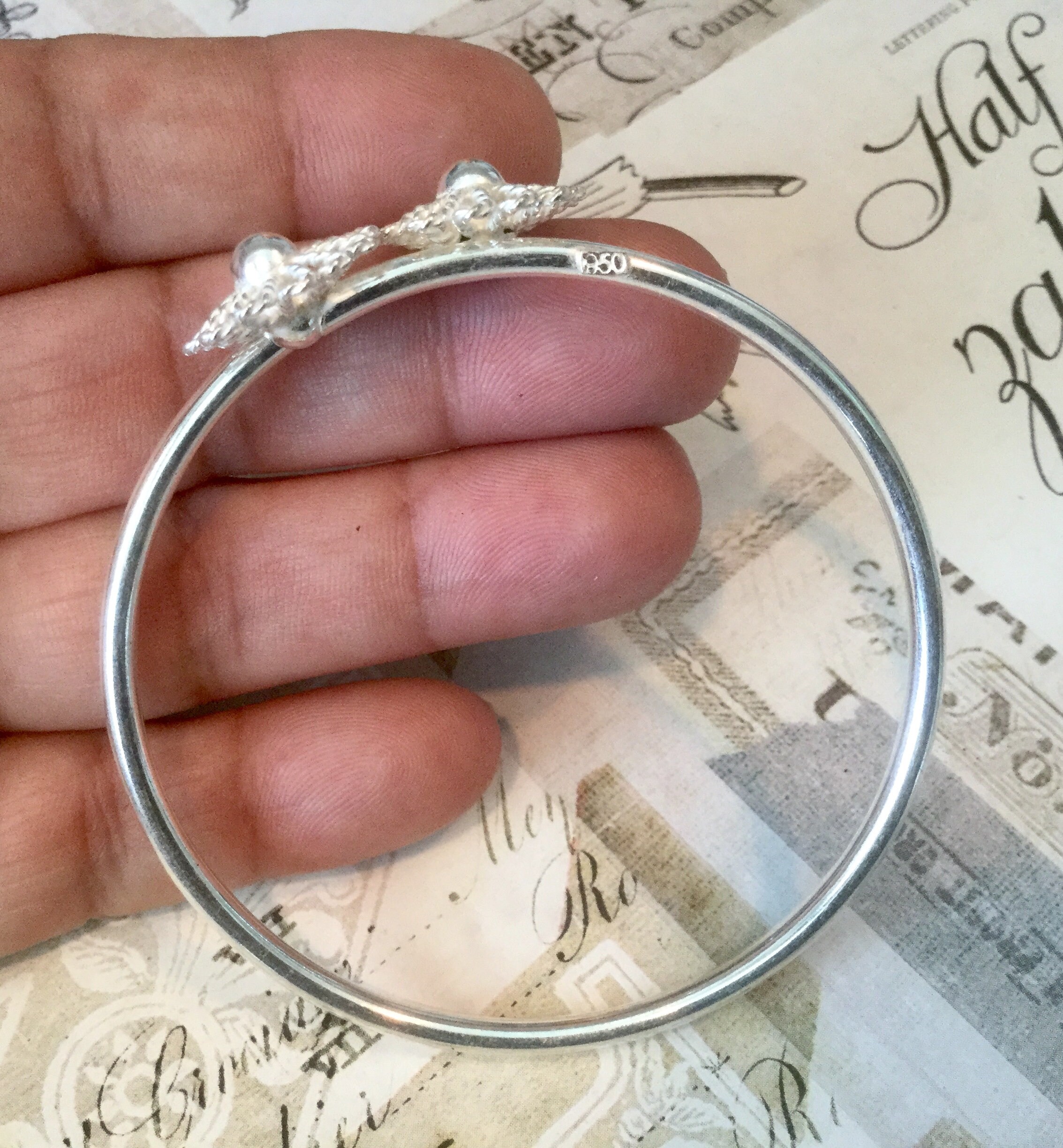 デイジーカフブレスレット、スターリングシルバー、フラワーカフ