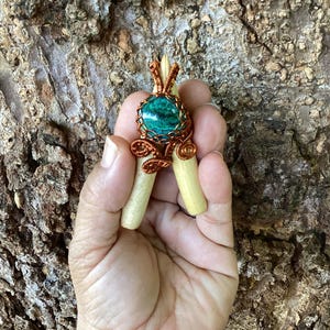 Unique kuripe Self Applicator, Palo Santo Kuripe With Chrysocolla Stone, Shaman Ritual Ceremony kuripe, Shaman Pipe