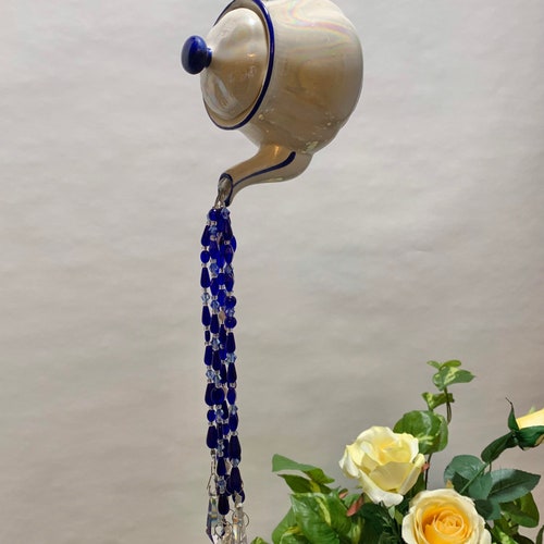Nauti Little shops Teapot Crystal and Glass Beaded Suncatcher Great Gift For Housewarming Birthday Valentine Mothers Day Sparkling In The Kitchen