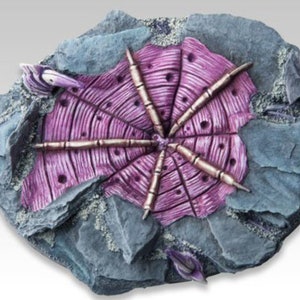 Special Base | Big Alienbase -  Miniatures Figures RPG Tabletop Roleplay Games Models Sculptures Gaming Creatures Monsters