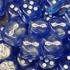Dragon Infinity Symbol Customized Six-Sided Dice Sparkling Purple Glitter with White