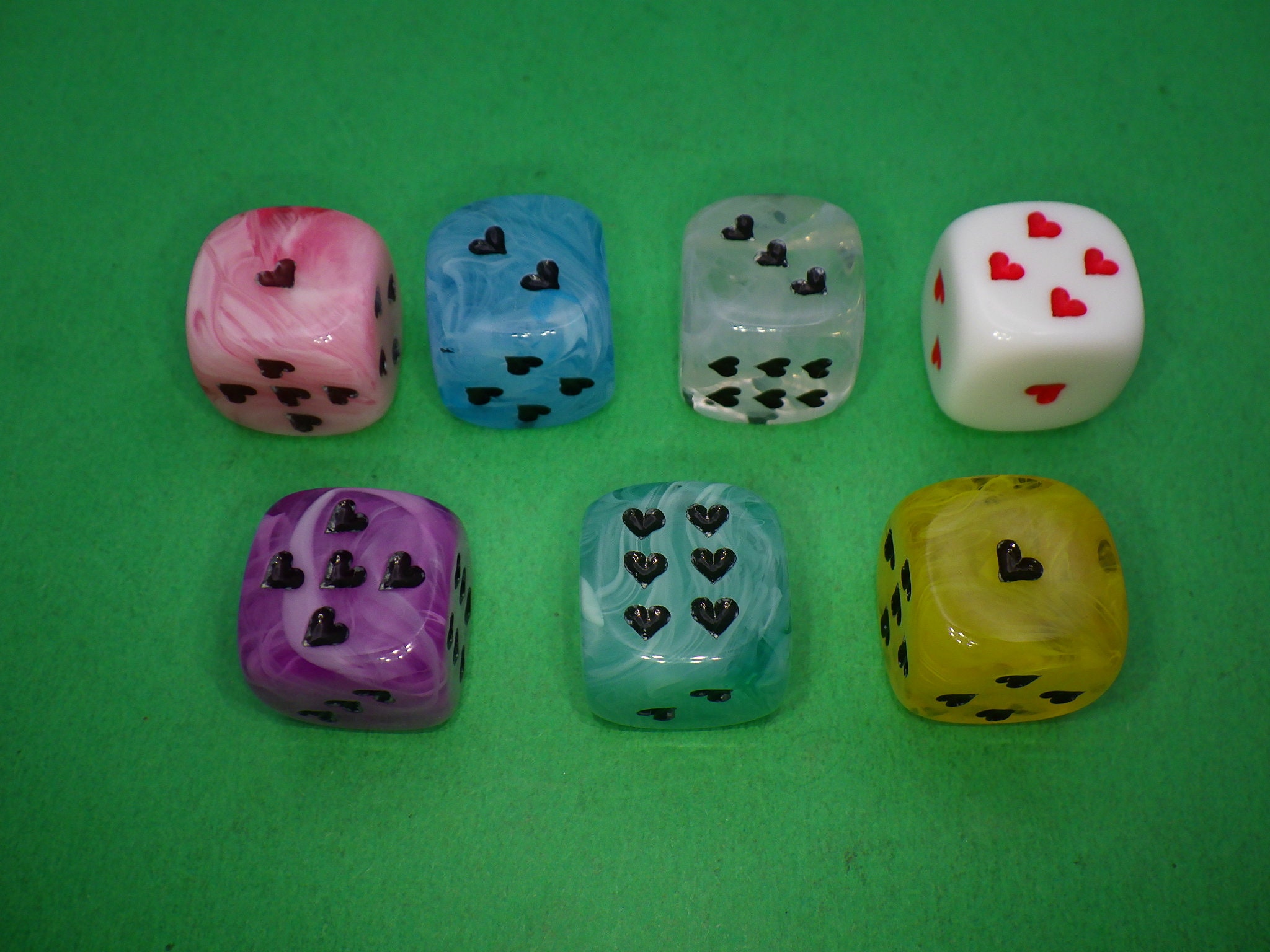 Six Sided Gamer Dices Clear Silicone Molds - HOUSE OF MOLDS- Play dices  with dots engraved silicone clear molds,super shiny surface