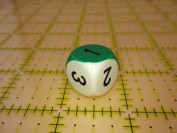 White & Green 16mm Three-sided Die (1D3)(1-3 Six-sided) - Tabletop