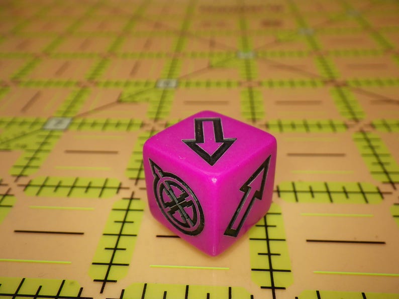 Scatter Die 16mm D6 | Directional Arrow Dice | Wargaming Blast Marker | Tabletop RPG Utility / Randomizer | Warhammer 40k AoS Accessory Tool Magenta