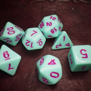 Pastel Mint Red 16mm 7 Piece Die Polyhedral Dice Set - Tool Games Supply CCG Card Board Tokens Counter Markers Random Decision Makers Crafts