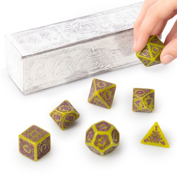 CKLT 6 Sided Metal Brass Dice With Blue Pips, Tables CKLT