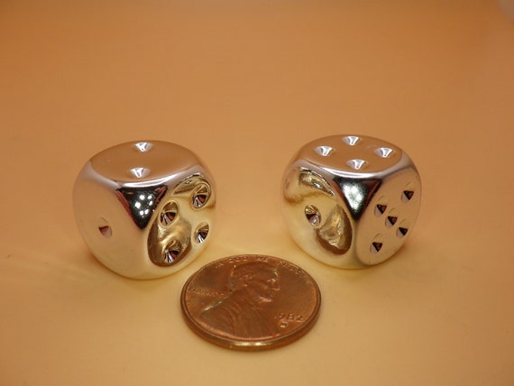 2D6 (2 Six Sided) (pair) 16mm Silver Metallic Plated Dice