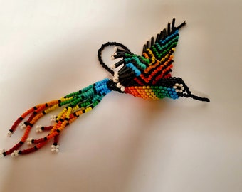 Motif colibri perlé (didacticiel uniquement) - Arc-en-ciel noir