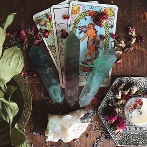 GIFT CARD - Any 5 Questions Tarot Card Psychic Reading
