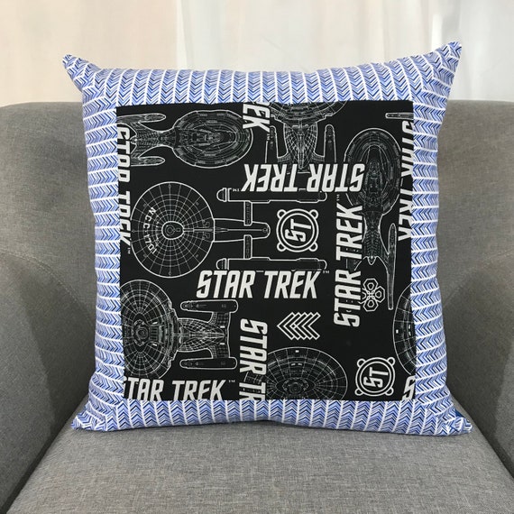 Throw Pillow Cover Trekkie Trekker Sham Shop Trek Pillow Cases online | Spreadshirt