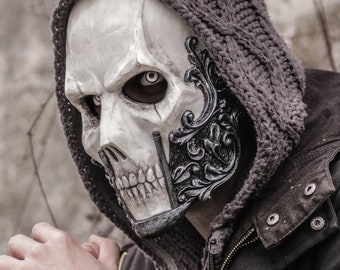 THE BARON (Resin Full-Face Skull Mask)