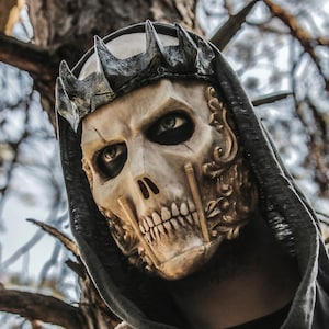 THE KING (Resin Full-Face Skull Mask)