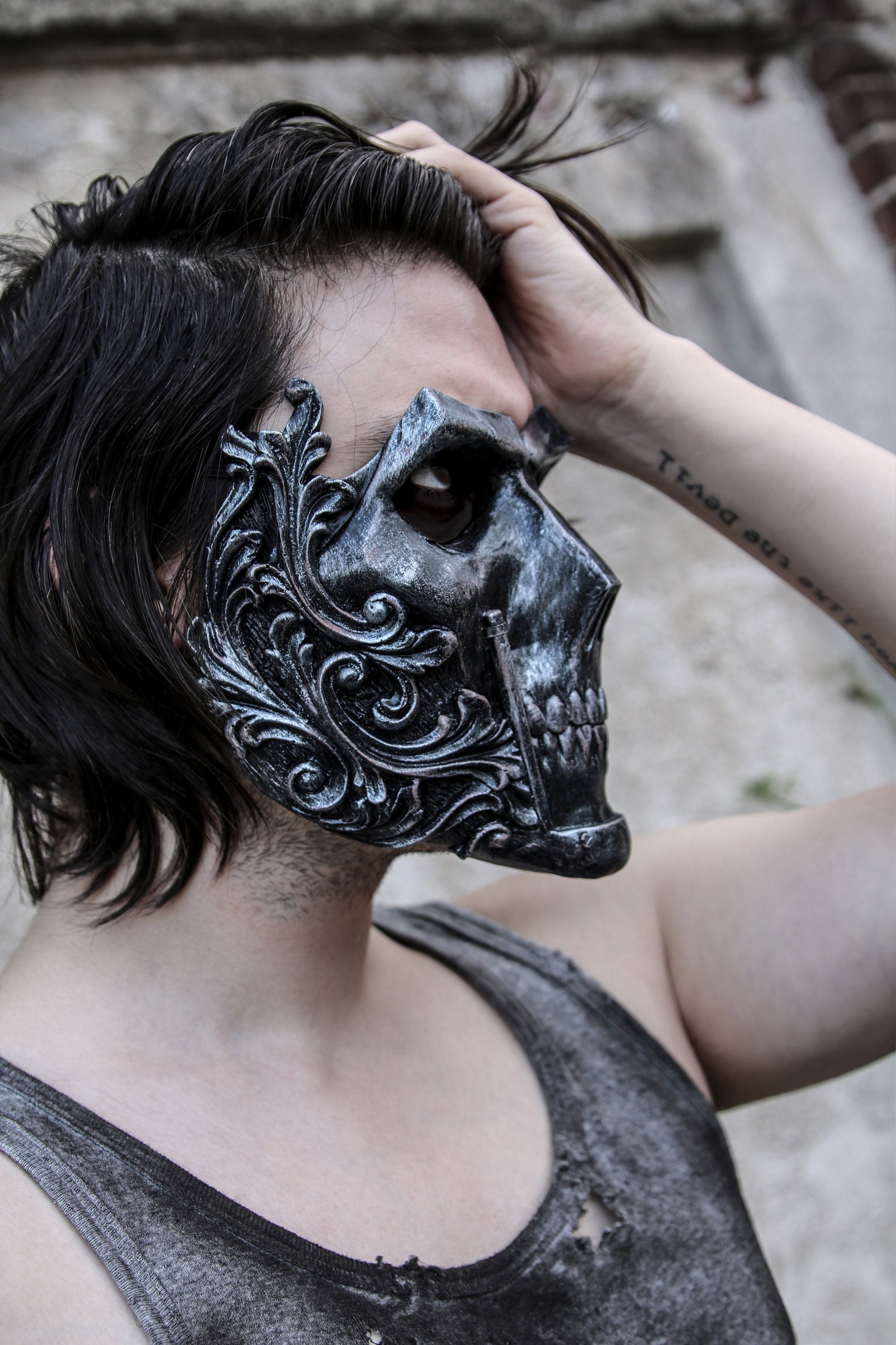THE KNIGHT resin Full-face Skull Mask