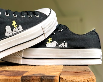 Hand embroidered Snoopy black Converse shoes
