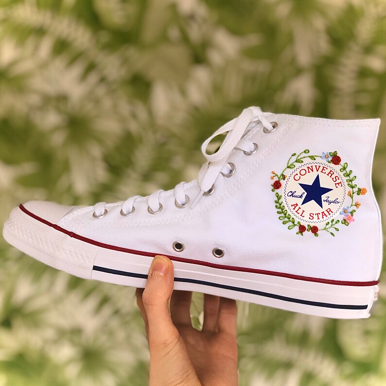 converse blanche brodée