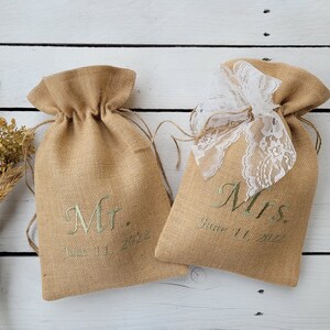 Dollar dance bags, money dance bags, burlap dance bags, personalized dance bags, lace bow dance bags