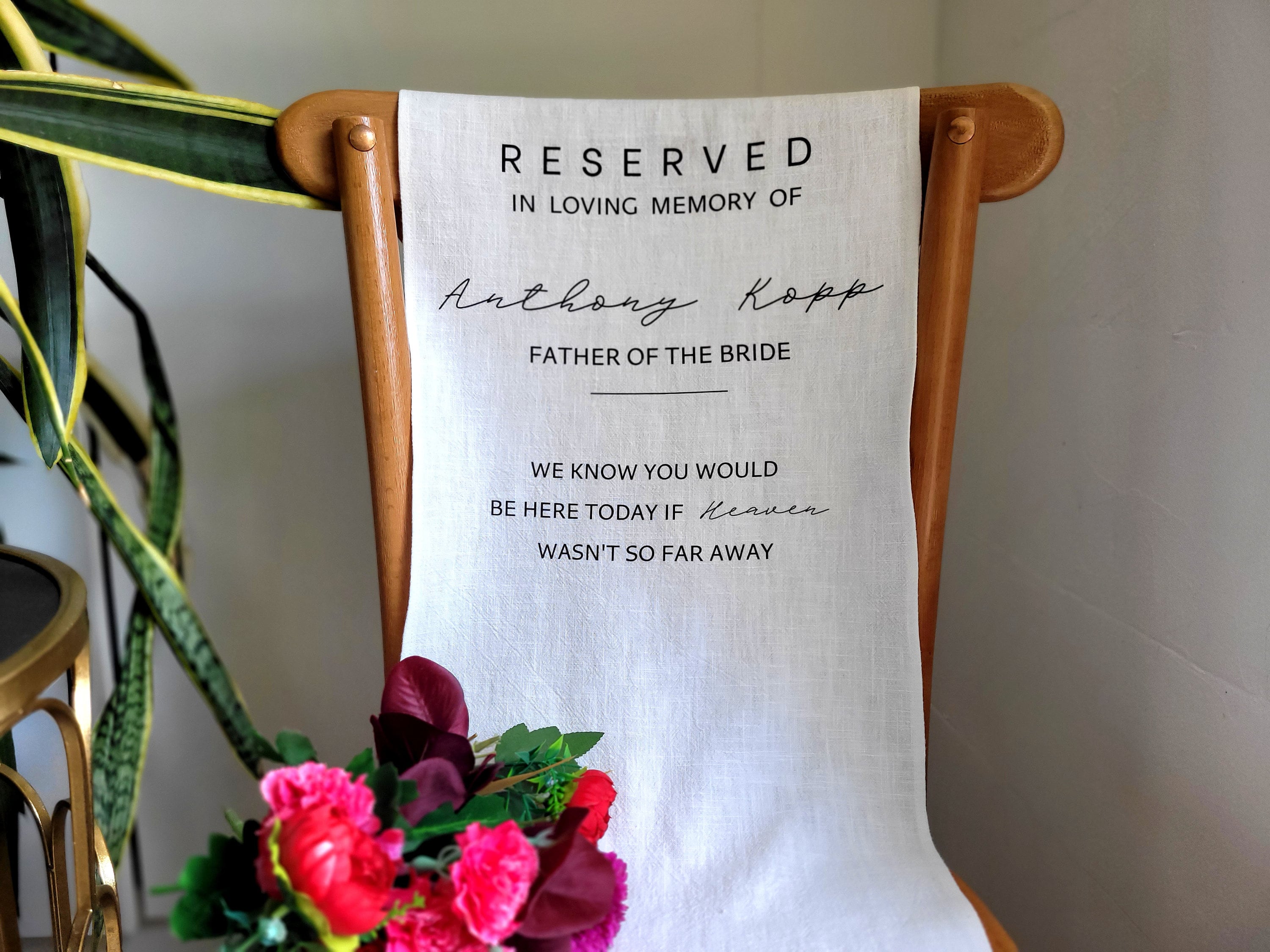 In Memory Chair Remembrance memory chair at wedding | Honestweddingadvice.com