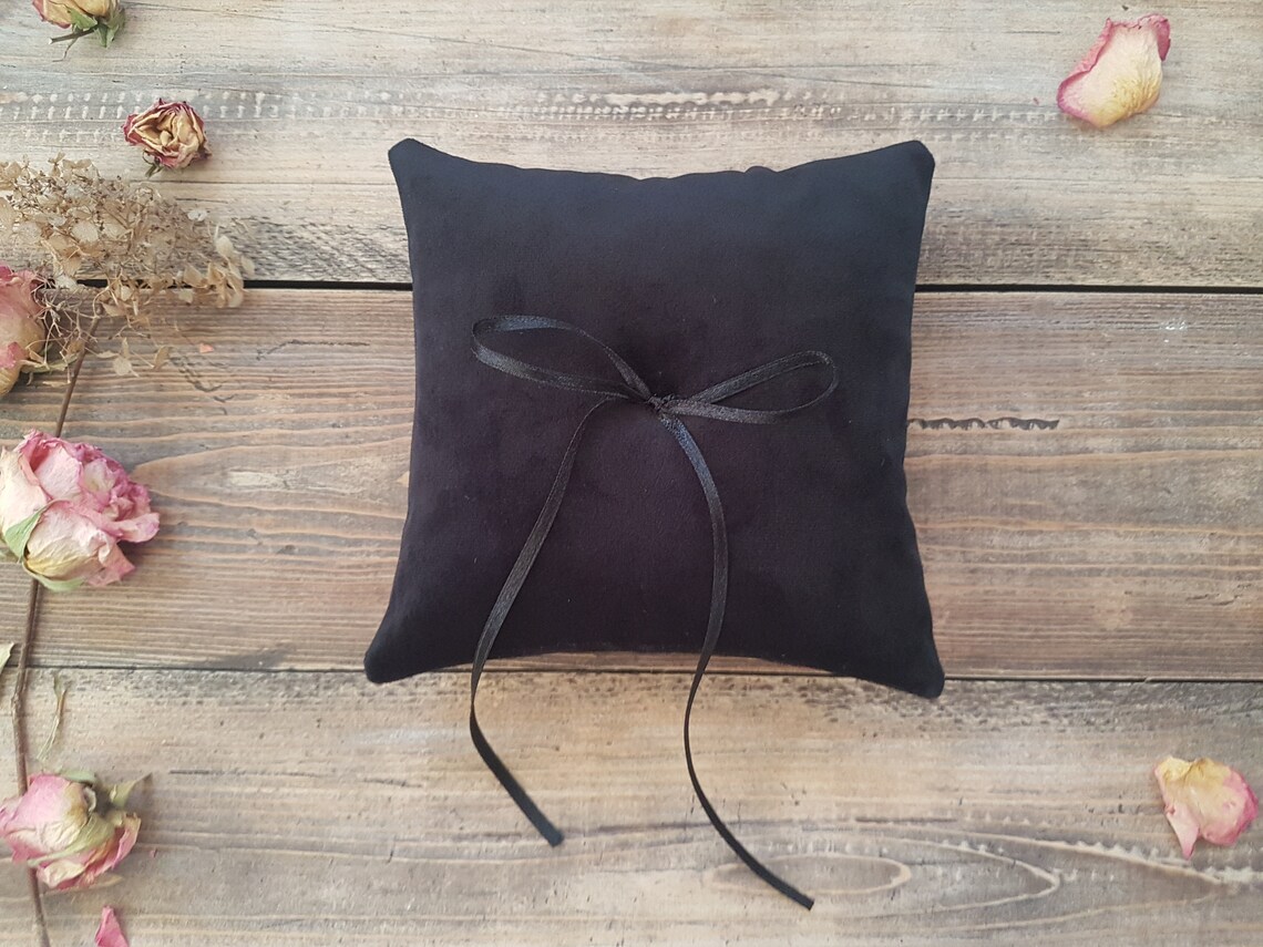 Black ring pillow Velvet ring pillow ring pillow wedding Etsy