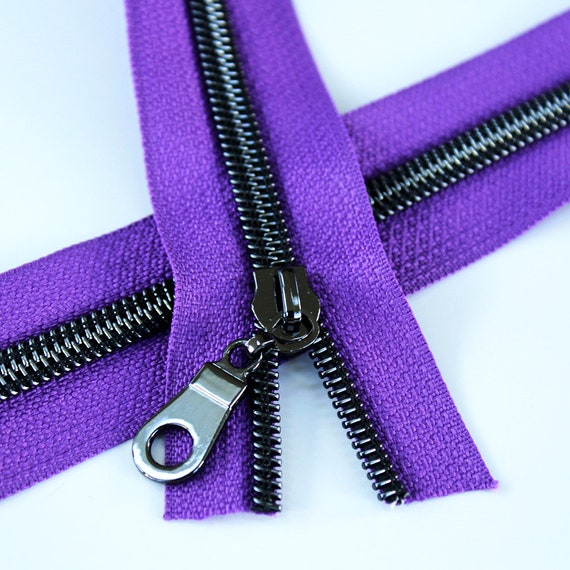 Donut Pull Zipper Pack - Black Zipper Tape with Violet Teeth Donut Pull Zipper Pack - Black Zipper Tape with Violet Teeth
