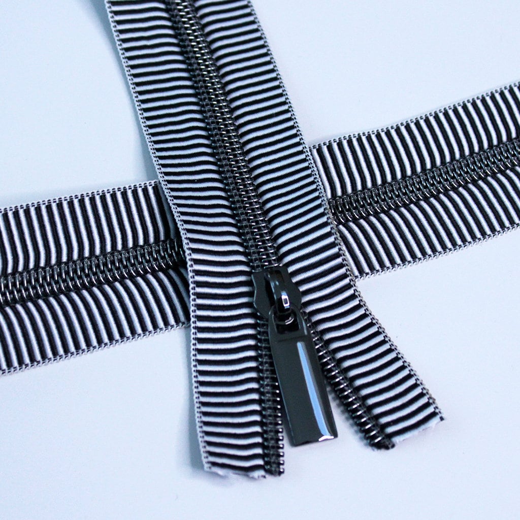 Donut Pull Zipper Pack - F*ck Zipper Tape with Matte Black Teeth Donut Pull Zipper Pack - F*ck Zipper Tape with Matte Black Teeth