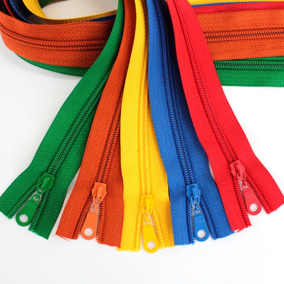 Size #5 Regular Zippers Kit - Bright Colors, 5 yards of #5 Nylon Zipper  Tape with 15 Matching Zipper Pulls