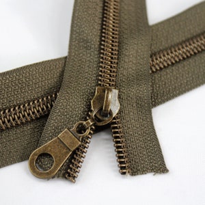 Size #5 Dark Green Zipper with Antique Bronze Coil - 5 yards & 15 Regular (Donut) Zipper Pulls