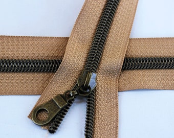 Size #5 Natural Zipper with Antique Bronze Coil - 5 yards & 15 Regular (Donut) Zipper Pulls