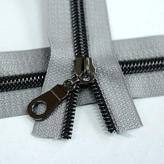 Size 5 Gray Zipper Tape With Gunmetal Coil 5 Yards & 15 Regular donut Zipper  Pulls 