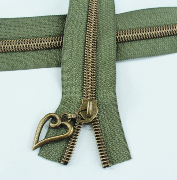 Size 5 Dark Green Zipper With Antique Bronze Coil 5 Yards & 