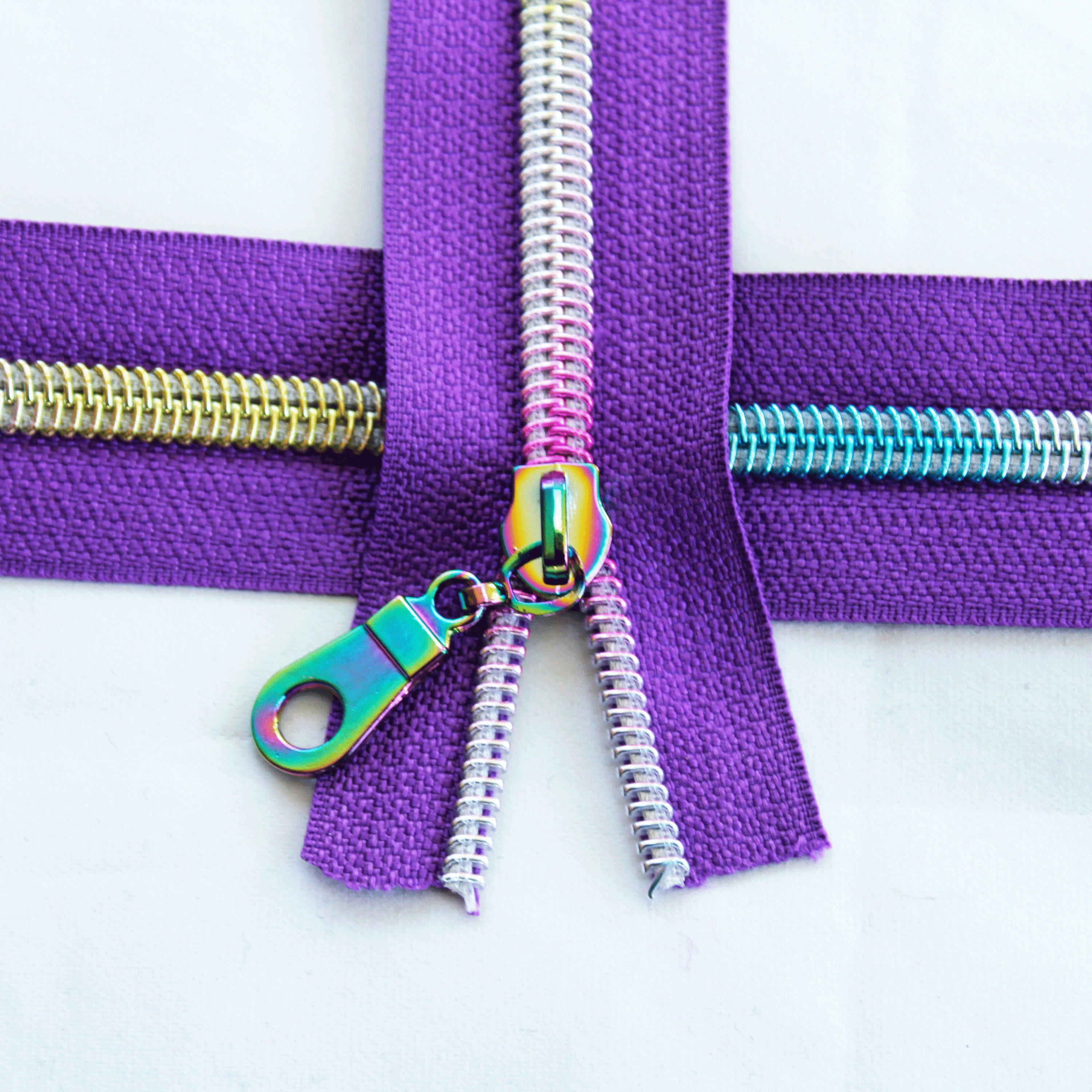 Resin #5 Zipper Tape & Pulls (sold separately) — Wizardry Stitchery & Crafts