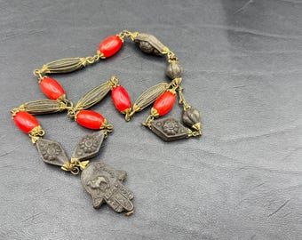 SKHAB Tunesische Berber ketting met geurende pasta kralen en hars kralen, handgemaakt, Fatima hand, Khamsa, Tunesië, Afrika