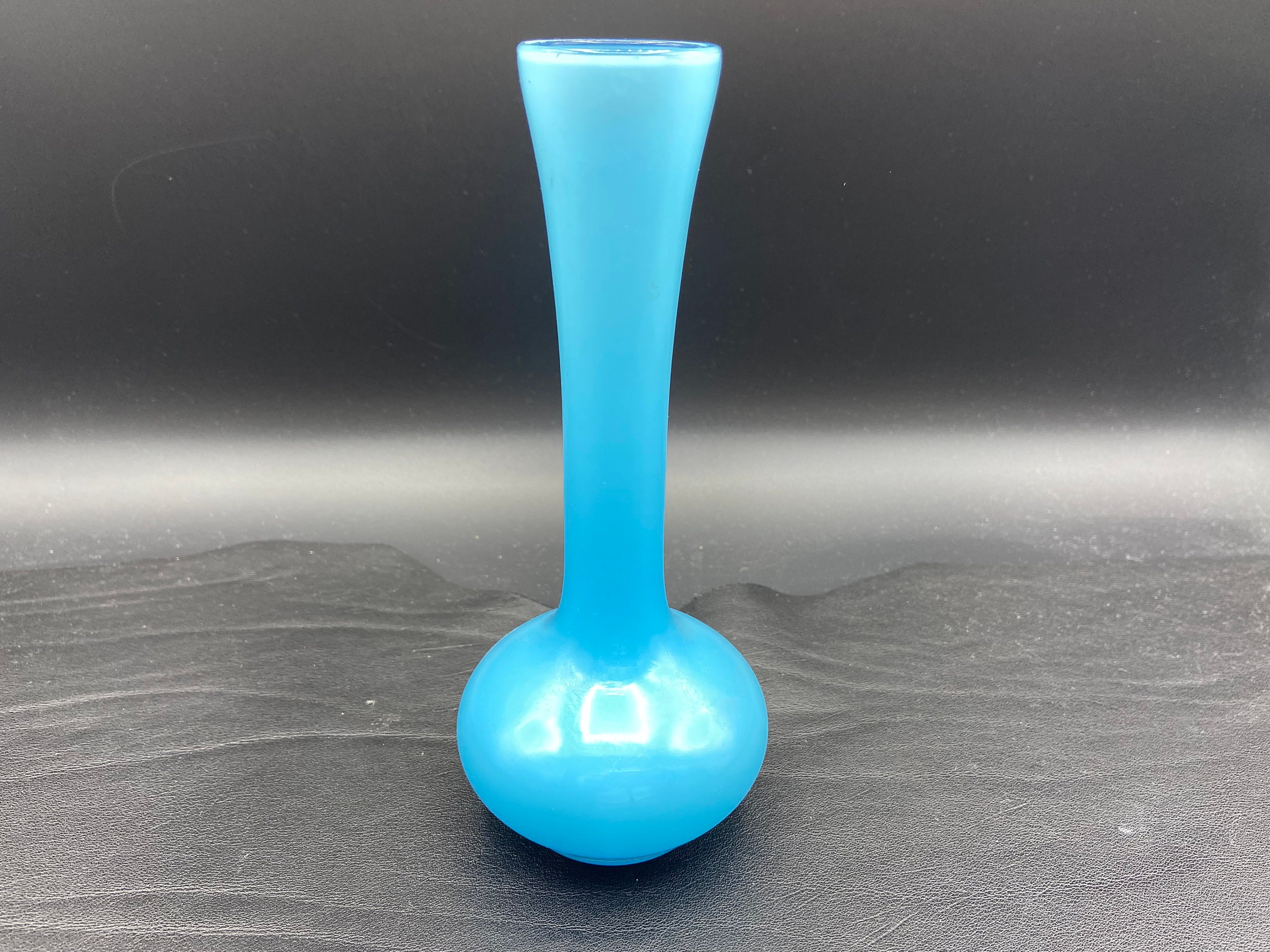 Vases Opaline Bleu. Verre Florentin Vintage. Vase Long Vase Opaline.