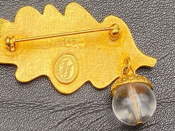 INES de LA FRESSANGE Vintage brooch in gold metal… - image 8