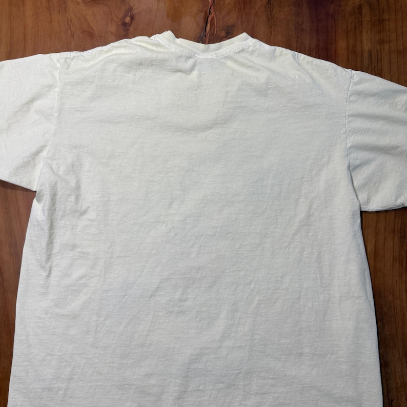 Vintage 80s 90s Disney Mickey Mouse Crewneck XL T-shirt Paint Single Stitch B2 image 9