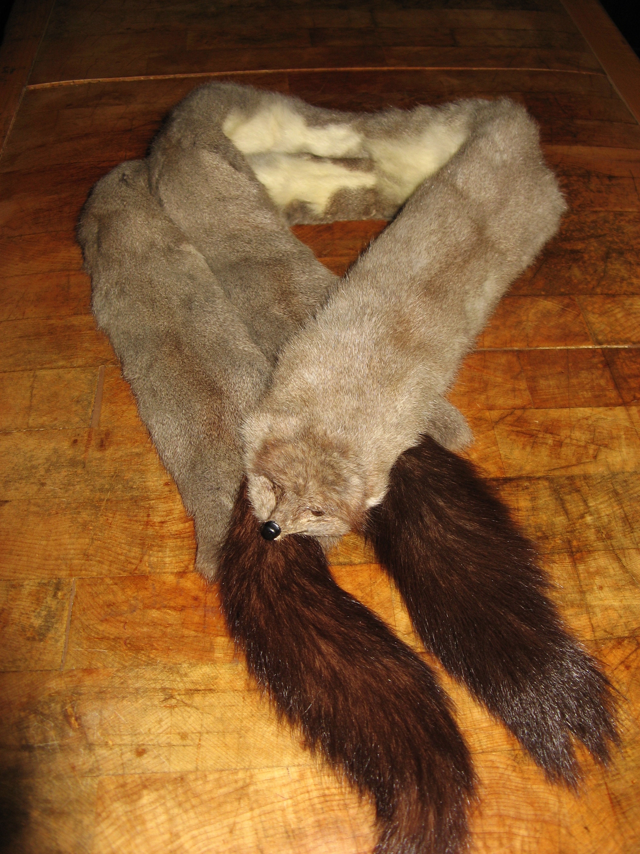 Antique Brevete Shawl Scarf Clip HTF RARE Vintage Antique 1930s / 1940s Genuine Mink Fur Stole Pelt  main image 3