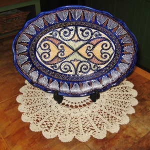 A Beautiful Large Vintage French &quot;Quimper&quot; Hand Painted Serving / Meat  / Carving Platter / Plate