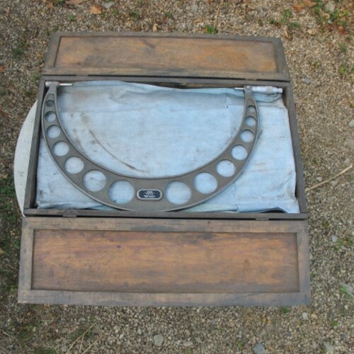 A Very Good Old Large Micrometer Boxed In Good Condition Label For shops Tesa Made In Switzerland