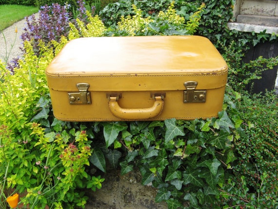 A Vintage French Small Tan Leather Hard Bodied Fi… - image 2