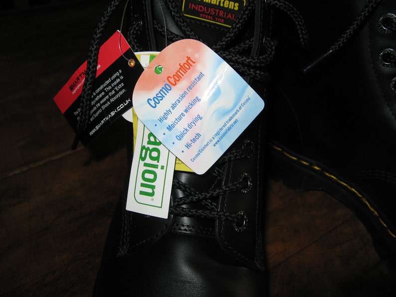Black Leather Dr Martens Industrial Steel Toe Boots Size Uk 10 ~ EU 45 ~ USM 11 ~ USL 12 ~ Deadstock ~ Old New Stock ~ With Tags